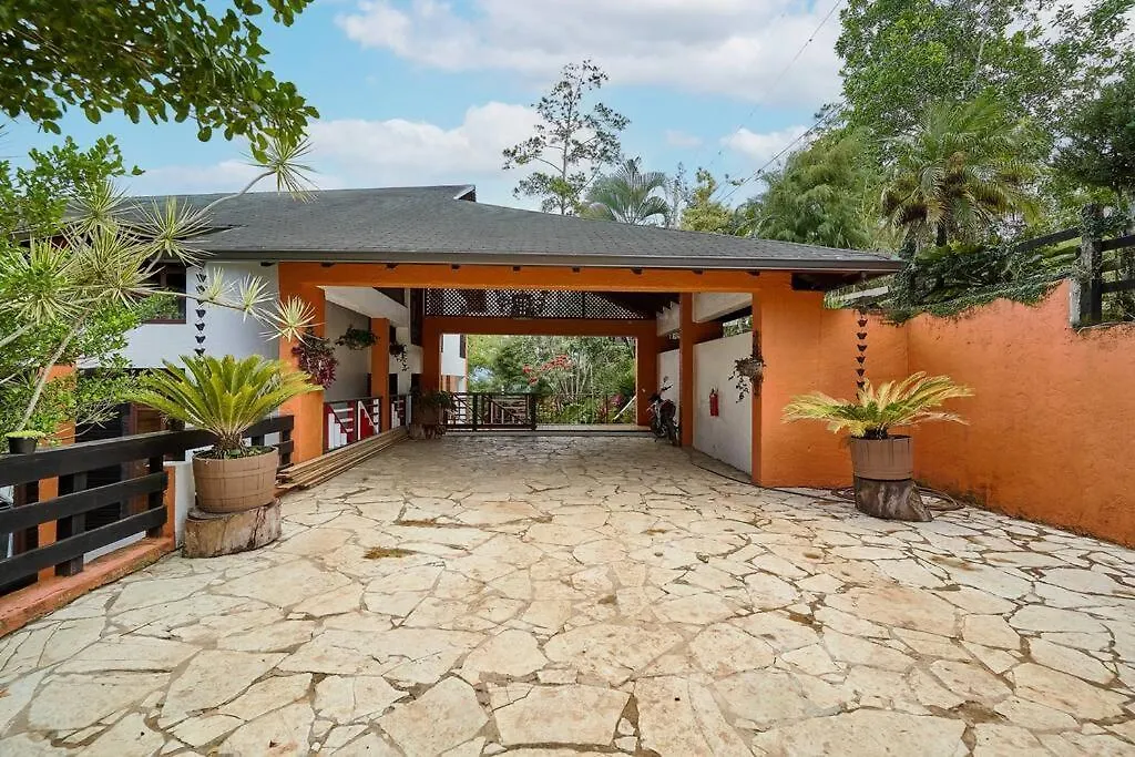 Villa Ines-4X4Only-Jarabacoa-View-Jacuzzi-5Br