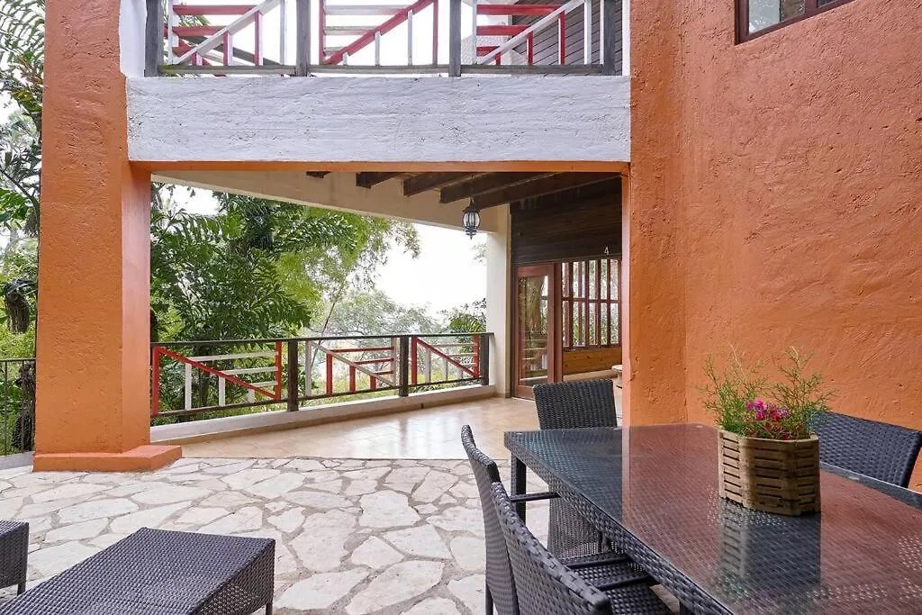 Villa Ines-4X4Only-Jarabacoa-View-Jacuzzi-5Br Dominican Republic