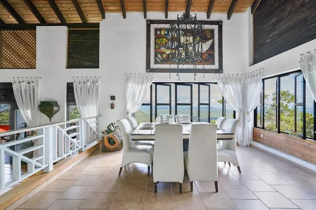 Villa Ines-4X4Only-Jarabacoa-View-Jacuzzi-5Br 0*, Jarabacoa